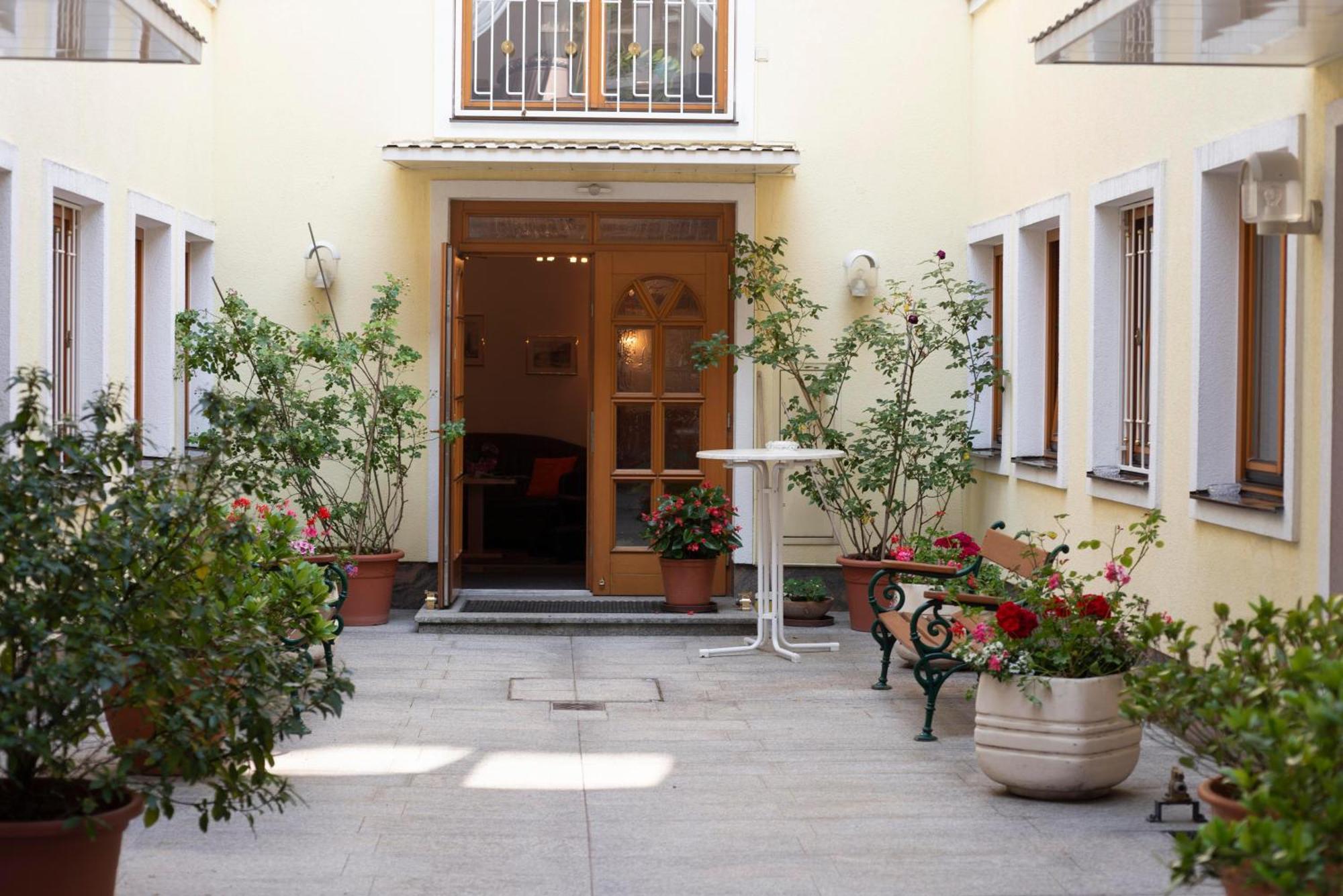 Fleger Appartements Viena Exterior foto